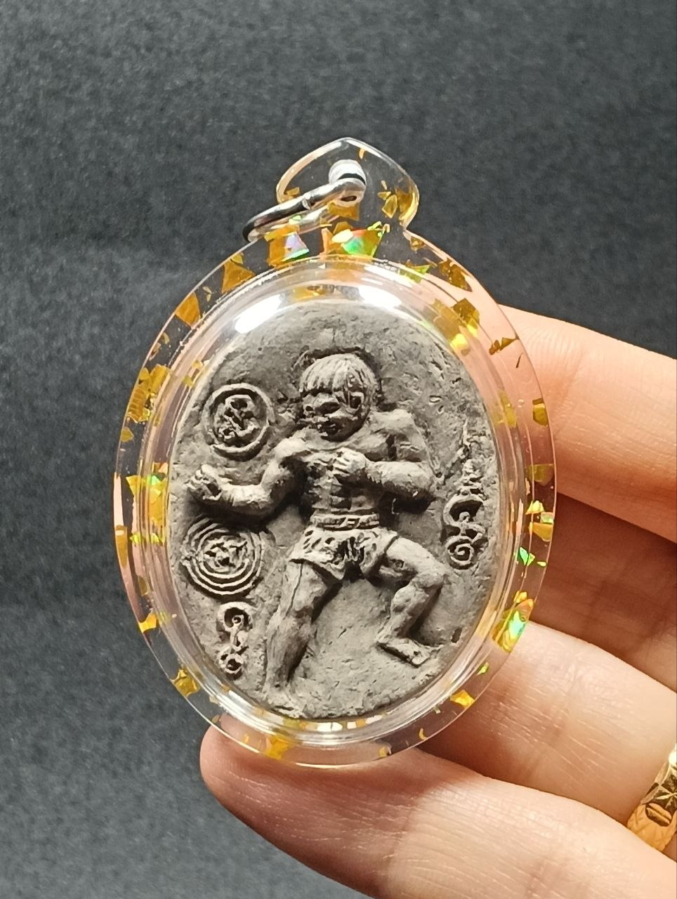 Jin Thai Fo Pai - 拳王魂魄勇（隐形保镖）

限量 30 尊 · BE2568 (2025) · Sukhothai 素可泰府 · Archan Phanyat 阿赞潘雅(现物实拍）