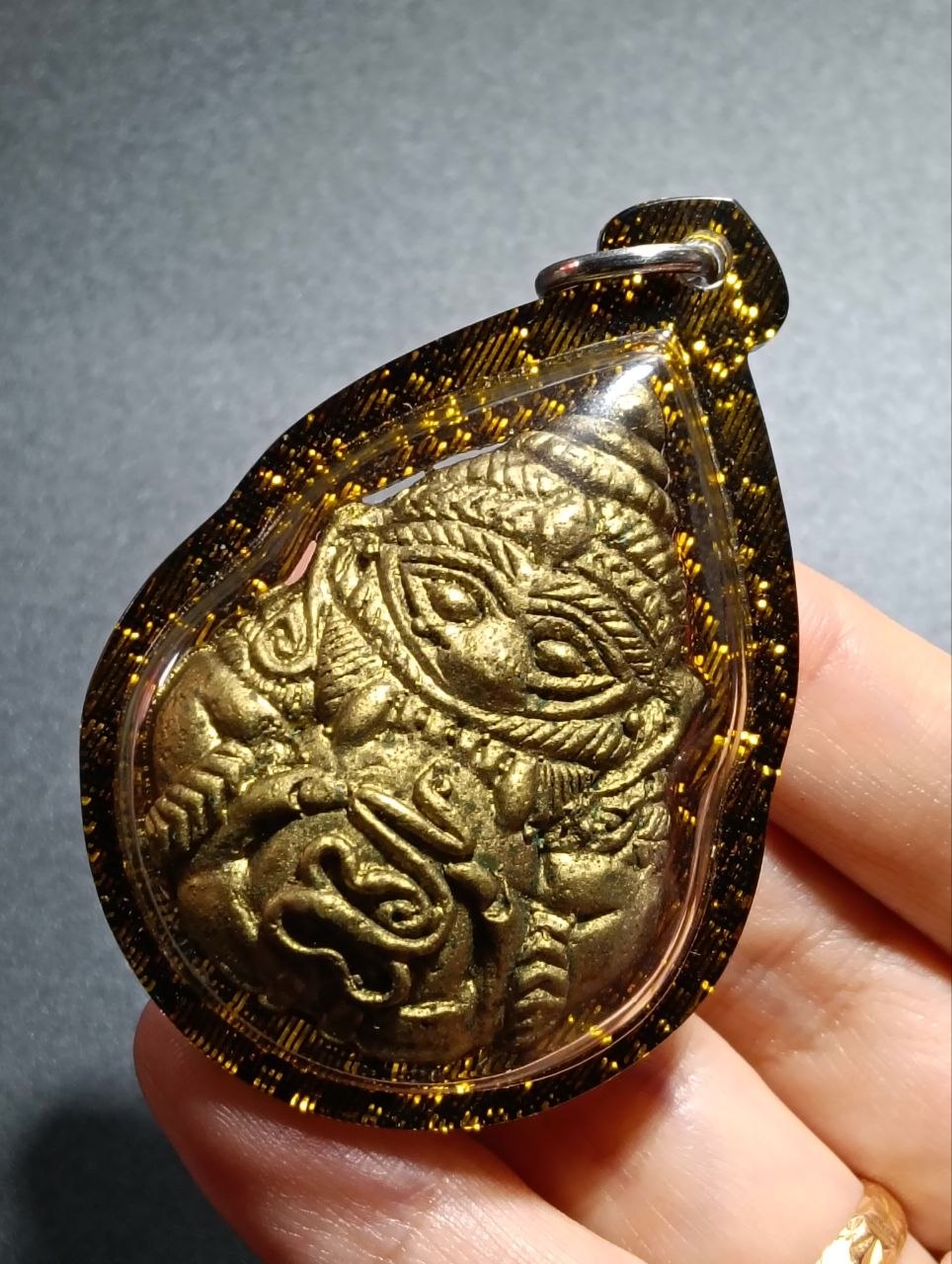 Ac Daeng 拉胡坤平 | Jin Thai Fo Pai