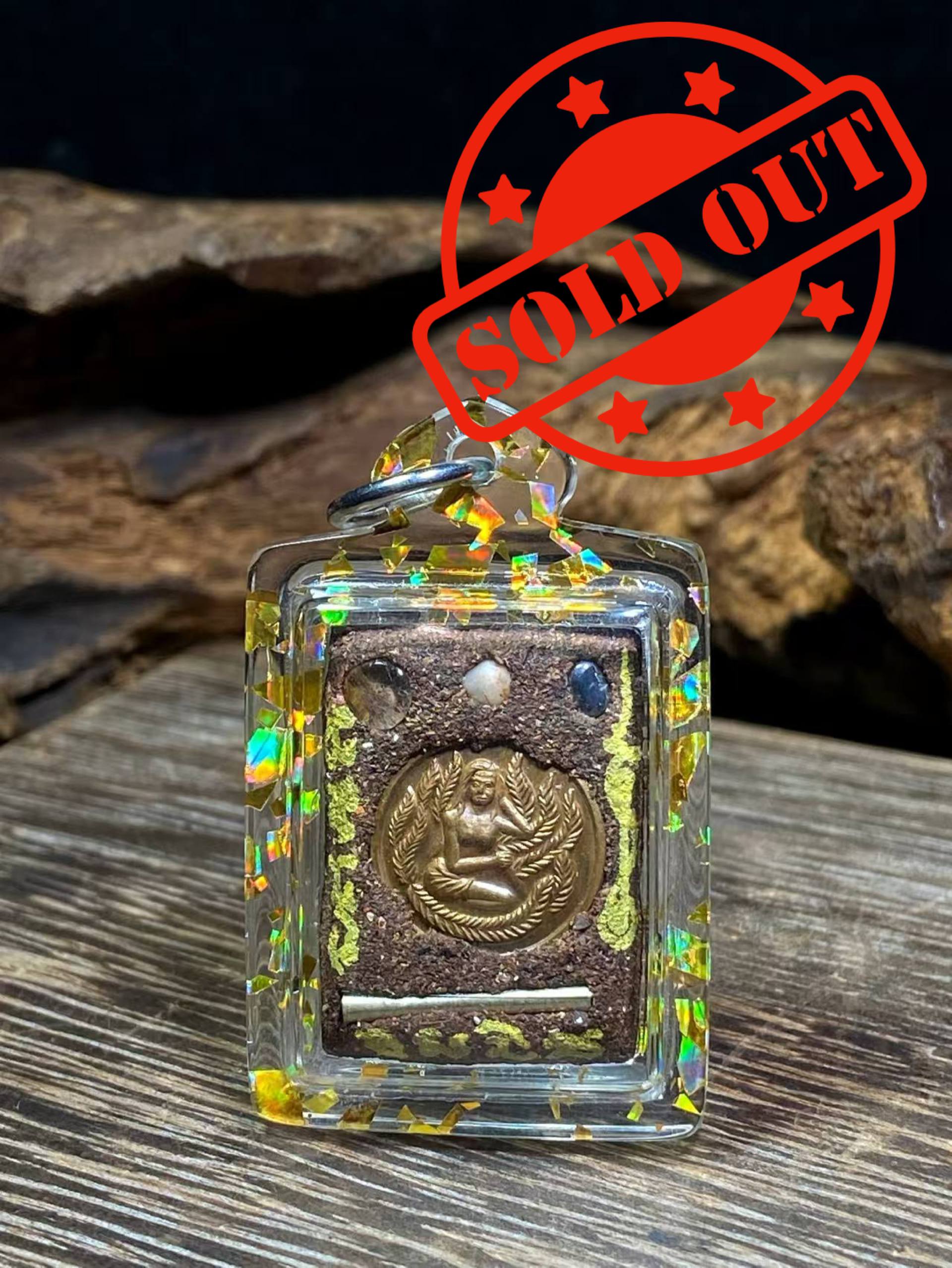 阿占烈2566年第一期招财女神Locket（后塞狐仙牌版本：限量7尊） | Jin Thai Fo Pai