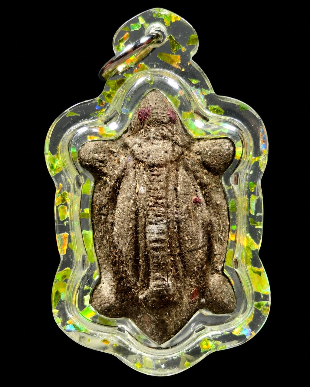 阿赞拜 ARCHAN BOY｜佛历2566富裕财龟｜2号版本｜63种湾料·百年鼓皮·全功效符管｜限量制作 | Jin Thai Fo Pai